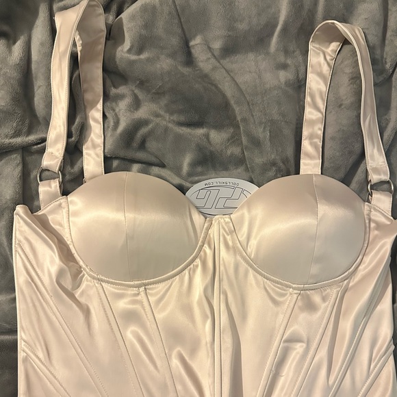 Poster girl silky corset bustier top - Picture 4 of 5